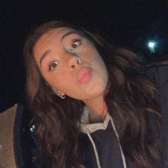abigailflore804